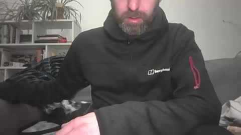 Snapshot of geon2xx chatting on 3, 3, 2025 Geon online show from 3, 3, 2025