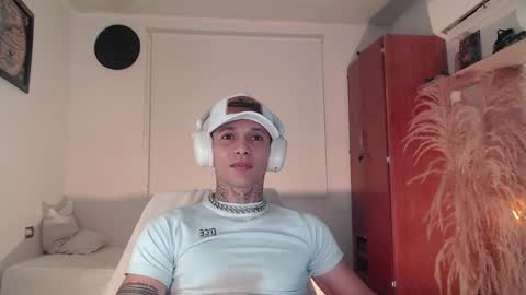 Snapshot of george_prince2 chatting on 7, 12, 2024 independent model online show from 7, 12, 2024