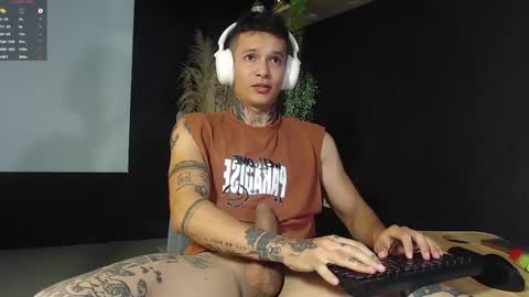 Snapshot of george_prince2 chatting on 2, 3, 2025 independent model online show from 2, 3, 2025