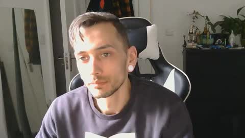 georgek0011 online show from 9, 2, 2026