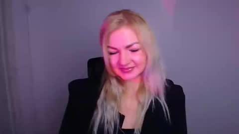 Snapshot of georgianight chatting on 14, 12, 2025 Georgia online show from 14, 12, 2025