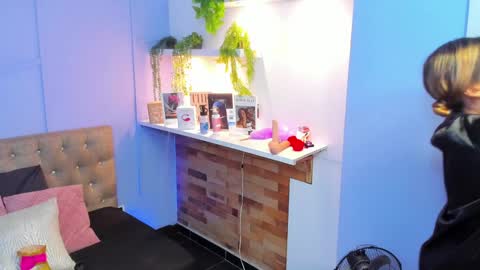 Georgina Coule online show from 9, 1, 2025