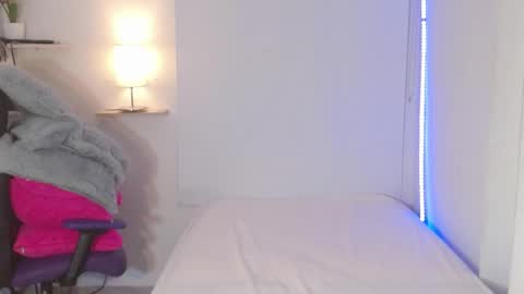 Snapshot of georgina_lulu chatting on 4, 3, 2025 georgina_lulu online show from 4, 3, 2025