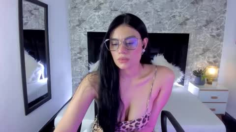 Snapshot of georginaa_cooper chatting on 12, 9, 2025 georginaa_cooper online show from 12, 9, 2025