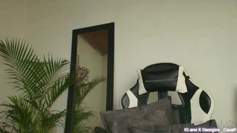 Peter Mike online show from 23, 9, 2025