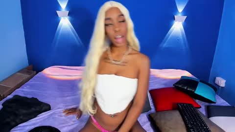 Snapshot of georgis__ chatting on 28, 2, 2025 Georgina online show from 28, 2, 2025