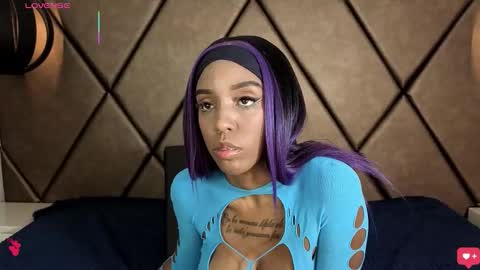 Snapshot of georgis__ chatting on 1, 11, 2025 Georgina online show from 1, 11, 2025