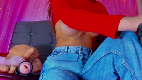 geraldinesuaan online show from 11, 12, 2024