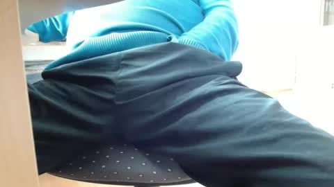 Snapshot of germanandy71 chatting on 12, 10, 2025 germanandy71 online show from 12, 10, 2025