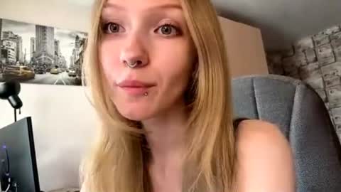 Sophie online show from 24, 6, 2026