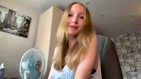 Sophie online show from 10, 7, 2026