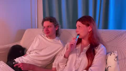 Snapshot of gethigh_ chatting on 1, 6, 2026 Liz and Mark online show from 1, 6, 2026