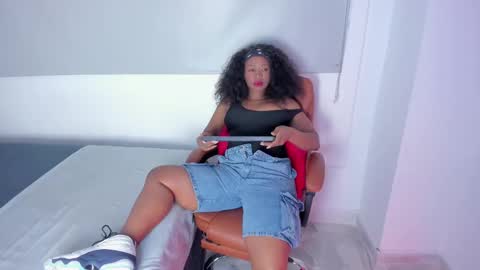Snapshot of geyci_afrodita chatting on 18, 9, 2025 geyci_afrodita online show from 18, 9, 2025
