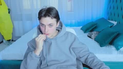 Alex online show from 10, 10, 2025