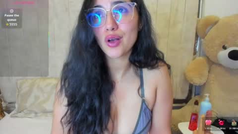 Danna Astrom online show from 15, 7, 2026