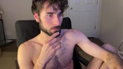 big boy ghost face online show from 28, 2, 2026