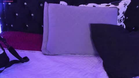 Snapshot of ghosty_doll chatting on 20, 11, 2025 Allison online show from 20, 11, 2025