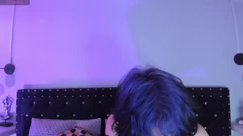 Snapshot of ghosty_doll chatting on 7, 1, 2026 Allison online show from 7, 1, 2026