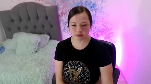 Snapshot of gia_atm chatting on 9, 9, 2025 Gia atm online show from 9, 9, 2025