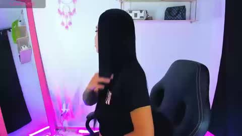 giaaaa   online show from 16, 9, 2025