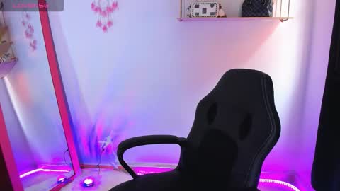 giaaaa   online show from 3, 10, 2025