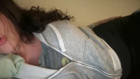 Snapshot of gia_is_horny chatting on 26, 2, 2025 The Queen of Squirt online show from 26, 2, 2025