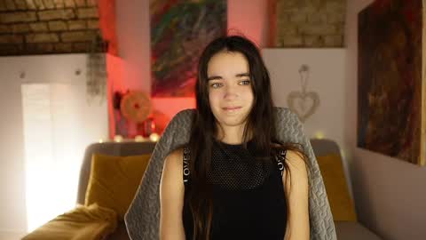 Snapshot of gia_paige18 chatting on 8, 12, 2024 Gia Paige18 online show from 8, 12, 2024