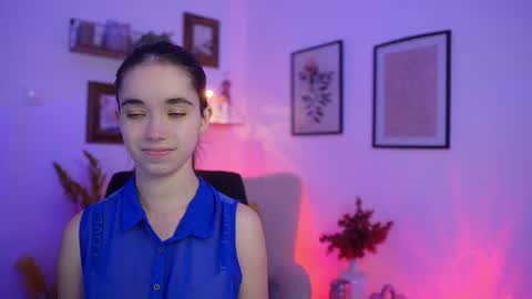 Snapshot of gia_paige18 chatting on 27, 11, 2025 Gia Paige18 online show from 27, 11, 2025