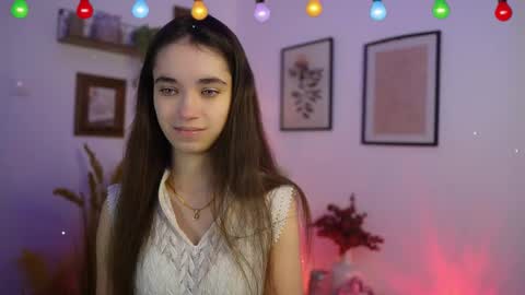 Snapshot of gia_paige18 chatting on 15, 12, 2025 Gia Paige18 online show from 15, 12, 2025