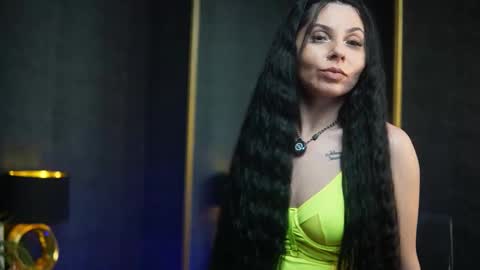  Gia  online show from 8, 2, 2026