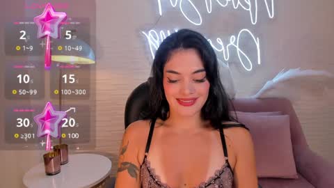 Snapshot of giaferrera_ chatting on 24, 12, 2024 Gia Ferrera online show from 24, 12, 2024