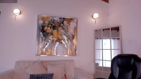 Gia Ferrera online show from 19, 12, 2025