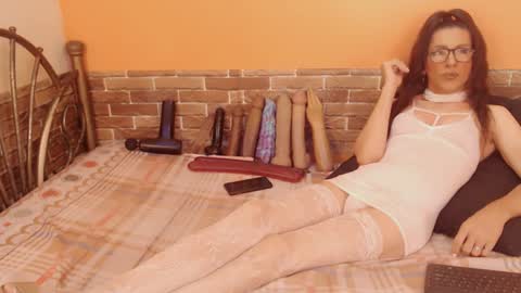 Gianina online show from 18, 1, 2025