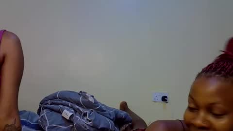 Snapshot of gianna_012 chatting on 12, 9, 2025 ENNY online show from 12, 9, 2025