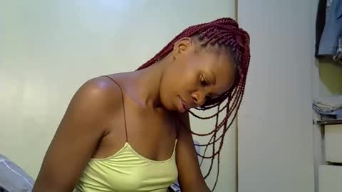 Snapshot of gianna_012 chatting on 17, 9, 2025 ENNY online show from 17, 9, 2025