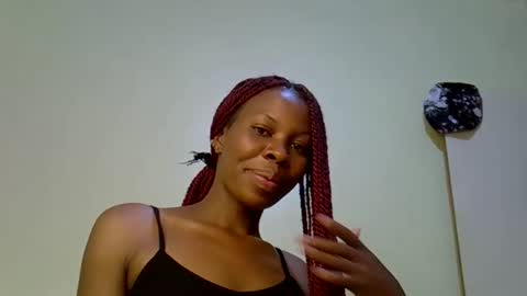 Snapshot of gianna_012 chatting on 24, 9, 2025 ENNY online show from 24, 9, 2025