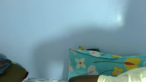 giant_couple online show from 1, 7, 2026