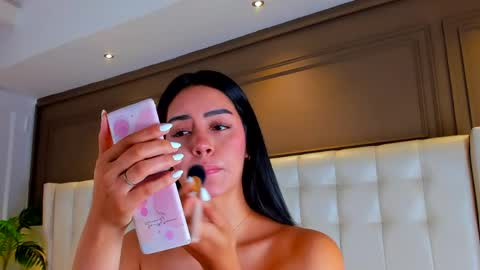 Snapshot of gigi_wilden chatting on 24, 5, 2026 gigi wilden online show from 24, 5, 2026