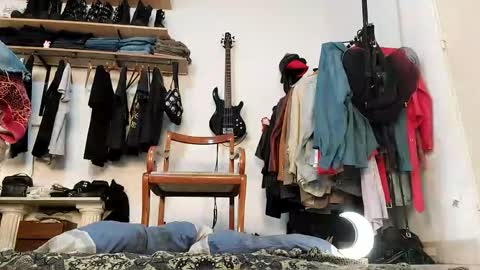 gigifaku online show from 25, 1, 2025