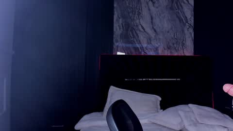 Snapshot of gigiidoll chatting on 8, 2, 2025 Gigi Doll online show from 8, 2, 2025