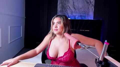 Snapshot of gigiidoll chatting on 13, 2, 2025 Gigi Doll online show from 13, 2, 2025