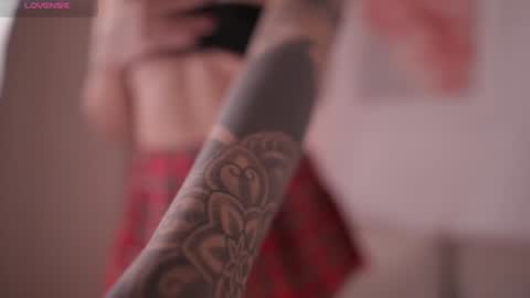 Snapshot of gigilee_ chatting on 4, 2, 2025 GIGI online show from 4, 2, 2025