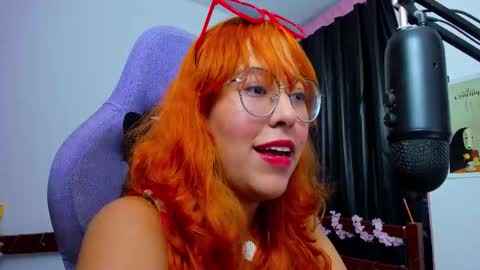 gigimooon online show from 5, 2, 2026