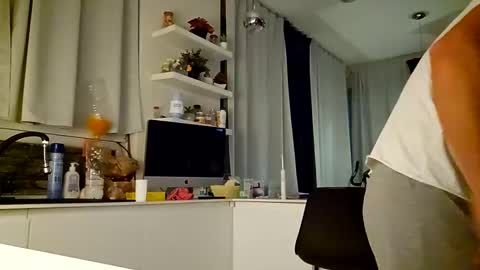 gigis111 online show from 19, 1, 2025