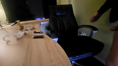 gigis111 online show from 22, 2, 2025