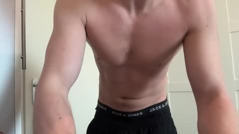 gigolo amsterdam023 online show from 17, 2, 2026