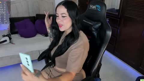 Snapshot of giiny_ chatting on 17, 12, 2025 pamela online show from 17, 12, 2025