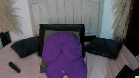 Snapshot of giiny_ chatting on 8, 1, 2026 pamela online show from 8, 1, 2026