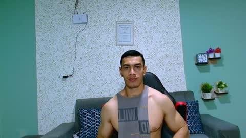 GILBERT online show from 27, 1, 2025