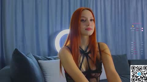 Snapshot of gildedkitten chatting on 25, 9, 2025 Stacy online show from 25, 9, 2025